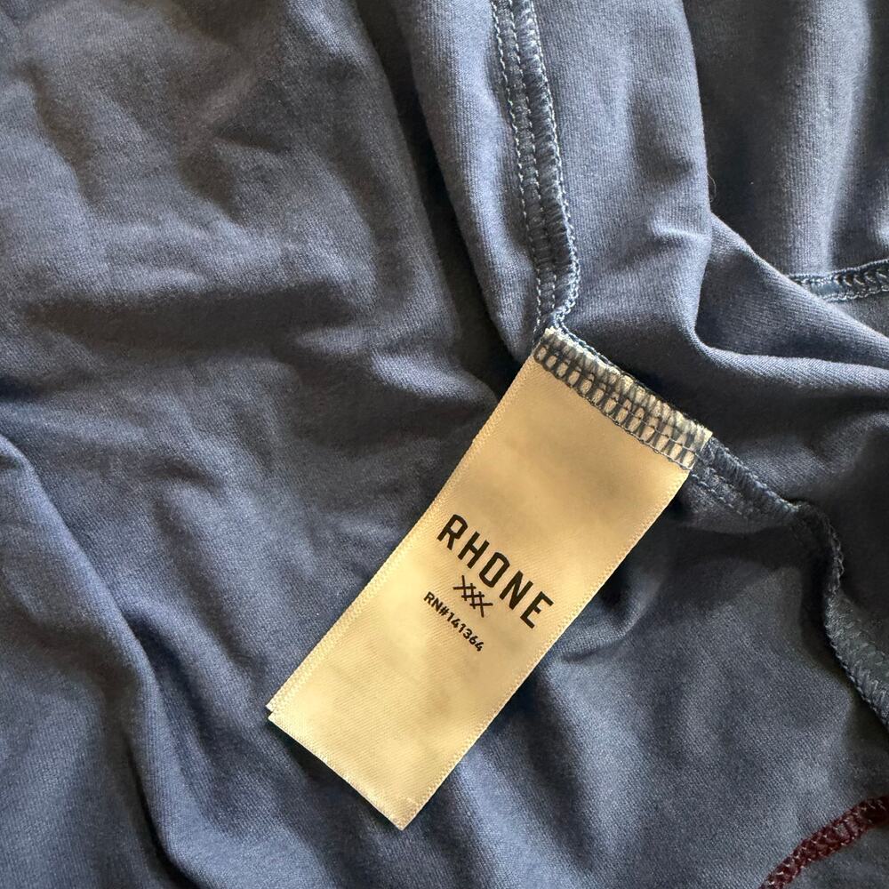 Rhone Men’s Long Sleeve Performance Shirt Blue Athletic Training Top Size M - Picture 6 of 9